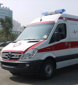 舞钢市奔驰凌特重症监护车